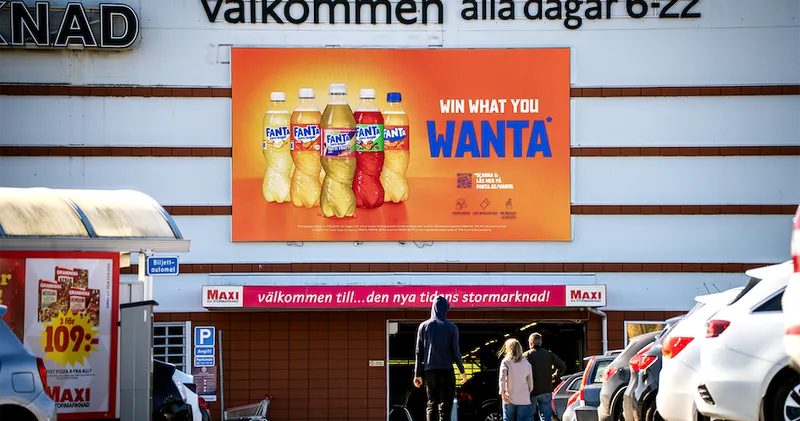 Göteborg - ICA Maxi Angered Entré