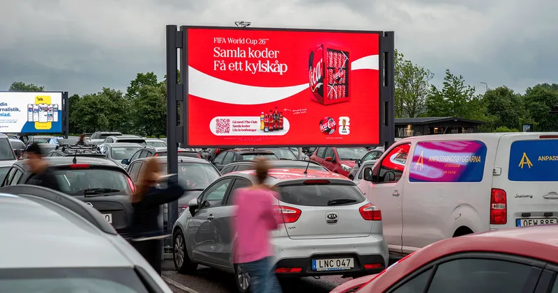 Västerås - ICA Maxi Hälla Parksign 1 (N) & (S) 1