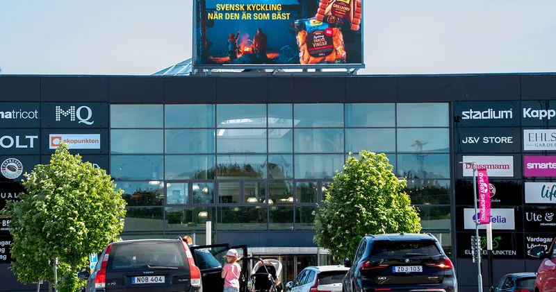 Trollhättan - Överby Köpcenter ICA Maxi